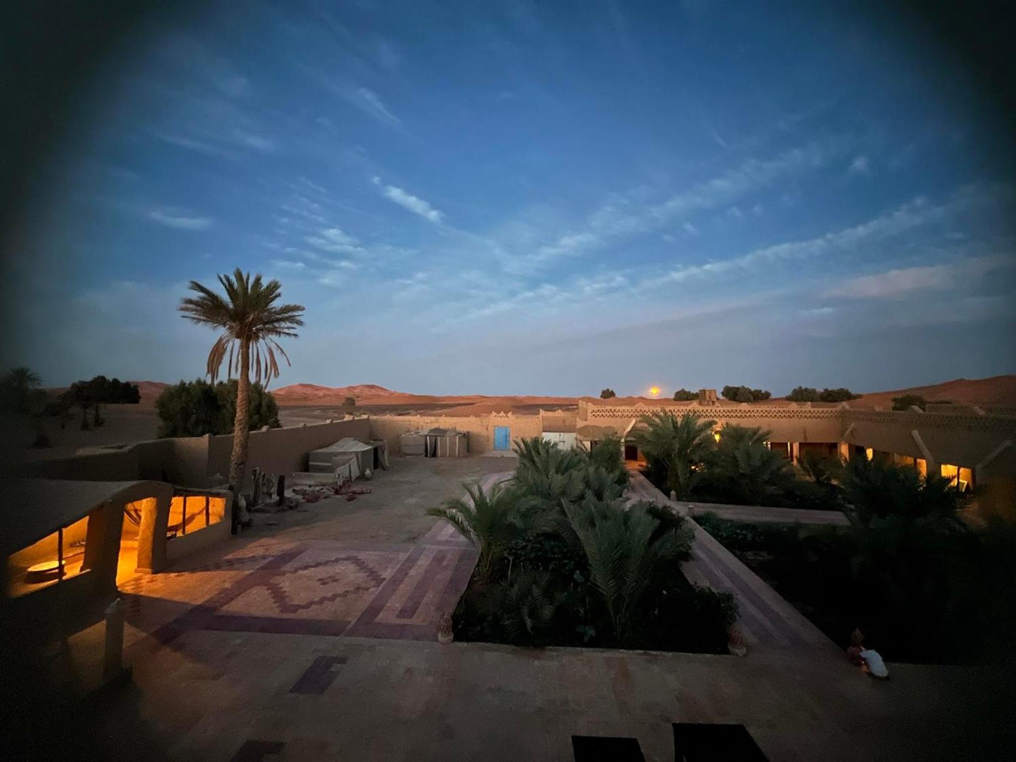 Sahara Sands Hotel 梅尔祖卡 外观 照片