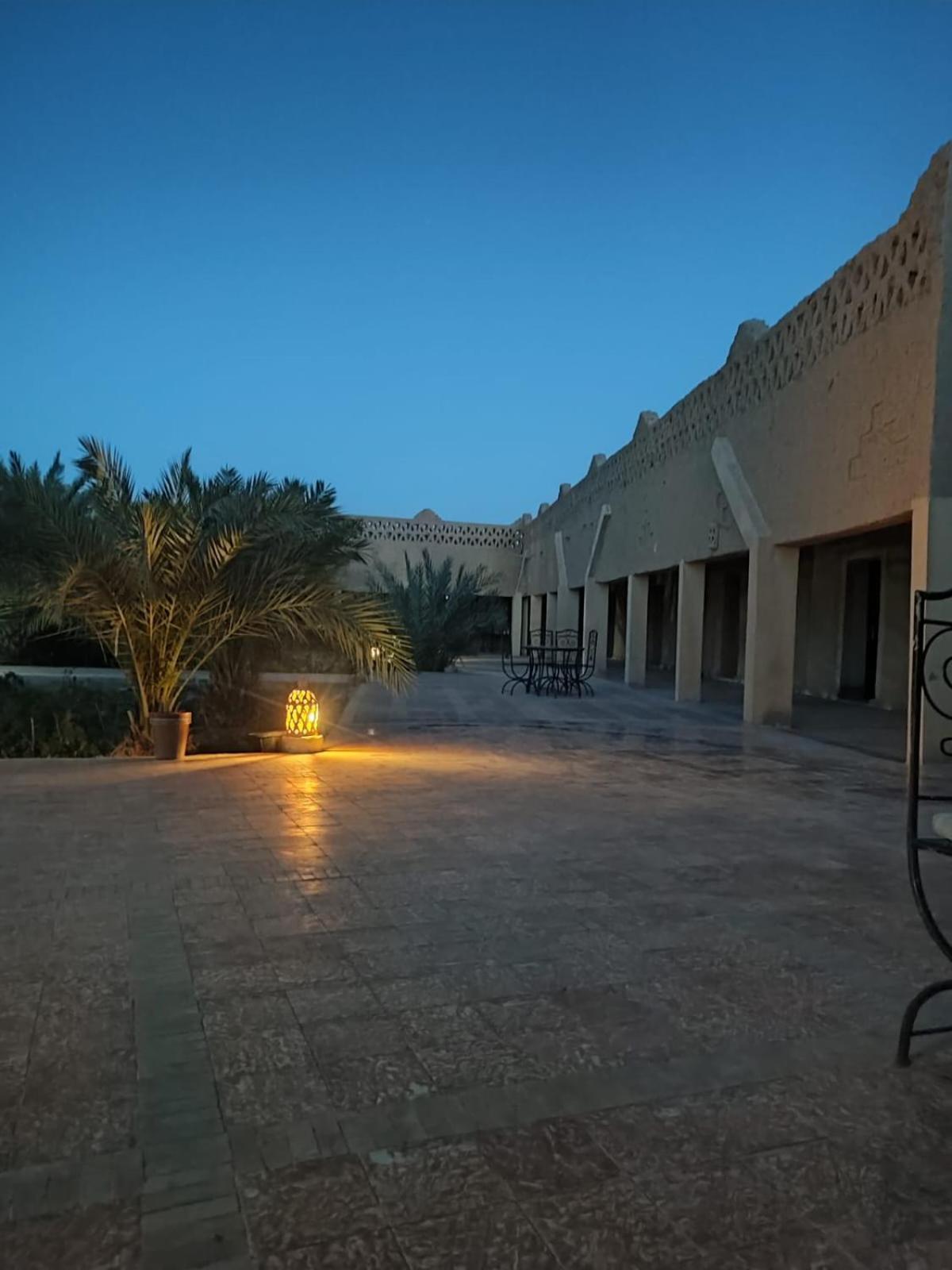 Sahara Sands Hotel 梅尔祖卡 外观 照片