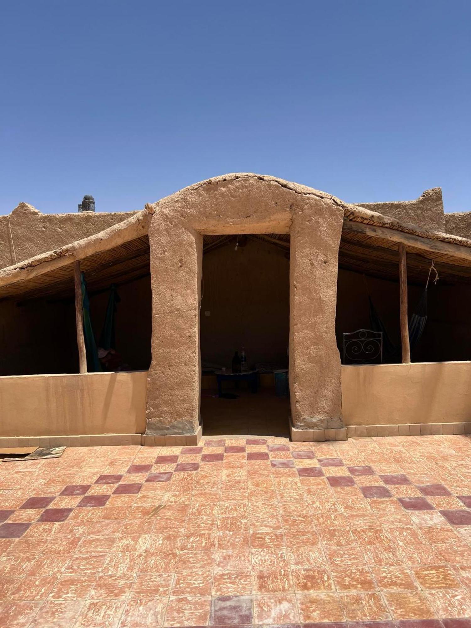 Sahara Sands Hotel 梅尔祖卡 外观 照片