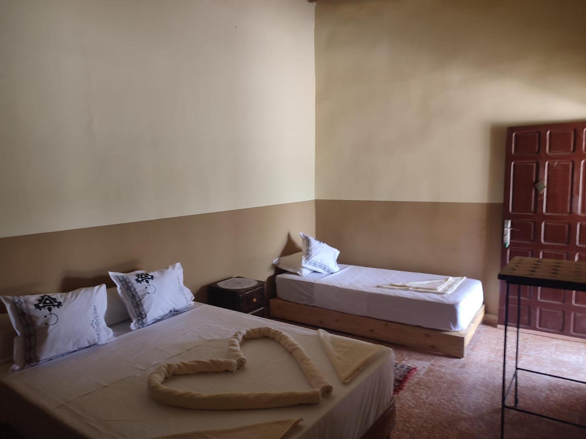 Sahara Sands Hotel 梅尔祖卡 外观 照片