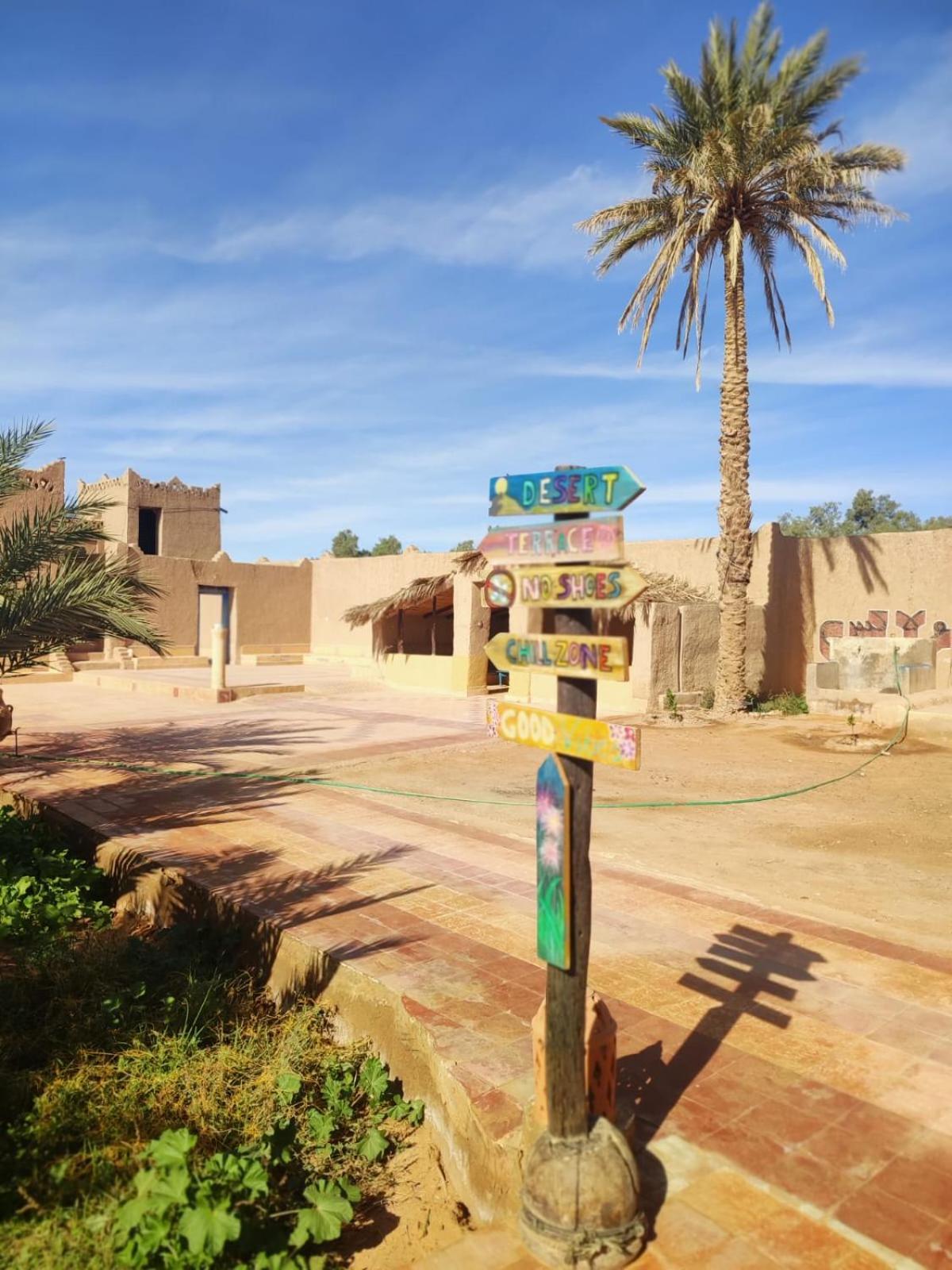 Sahara Sands Hotel 梅尔祖卡 外观 照片