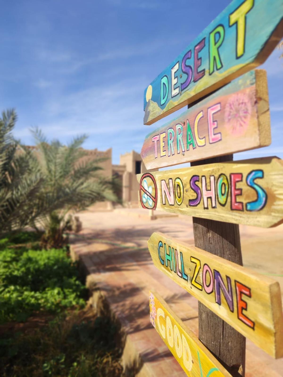 Sahara Sands Hotel 梅尔祖卡 外观 照片